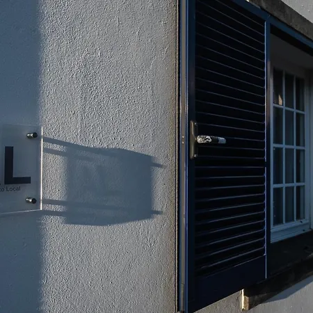 Homestay Casa Dos Guerra - *