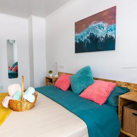 ホームステイ Casa Dos Guerra - ポンタ・デルガダ