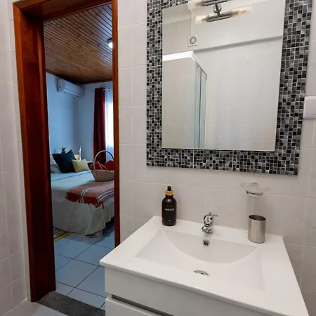 Casa Dos Guerra - * Ponta Delgada (Sao Miguel)