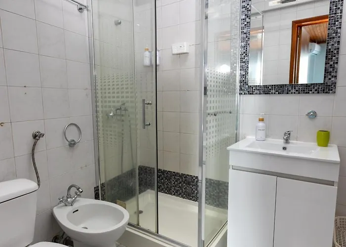 Pansiyon Casa Dos Guerra - *