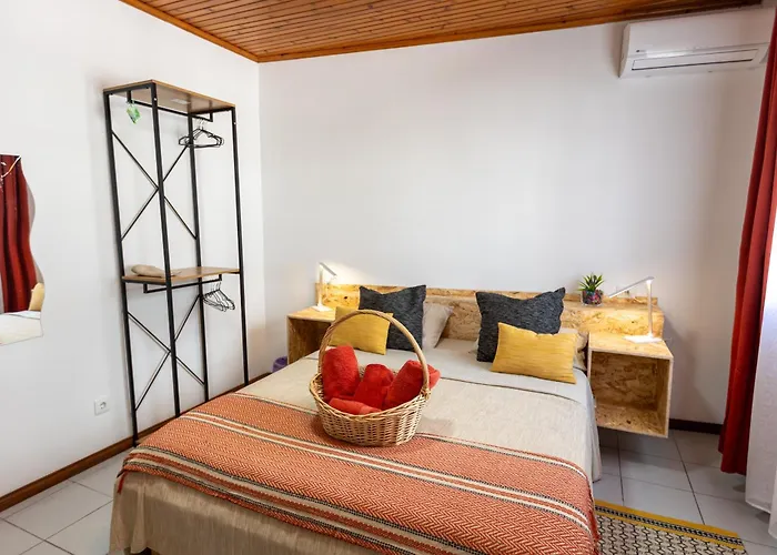 Casa Dos Guerra - Pansiyon Ponta Delgada